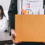 懲戒解雇とは?有給休暇や退職金の扱いと解雇との違い、失業手当の影響を徹底解説