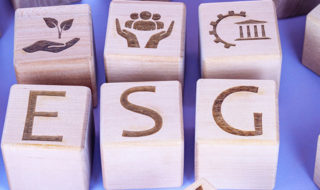 ESGとは？経営にESGを取り入れる方法や取り組み事例を簡単に