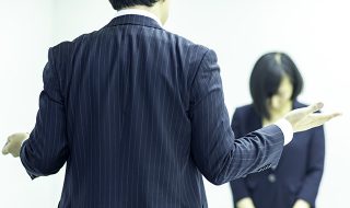 職場で取り組むべきパワーハラスメント対策とは？パワハラ防止策と事例について徹底解説！