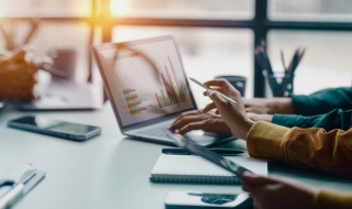 ストレスチェックを形骸化させない活用法｜集団分析を組織改善とエンゲージメントにつなげる方法